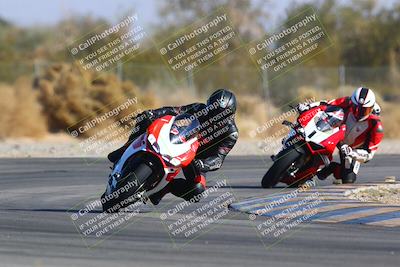 media/Jan-14-2024-SoCal Trackdays (Sun) [[2e55ec21a6]]/Turn 2 (1025am)/